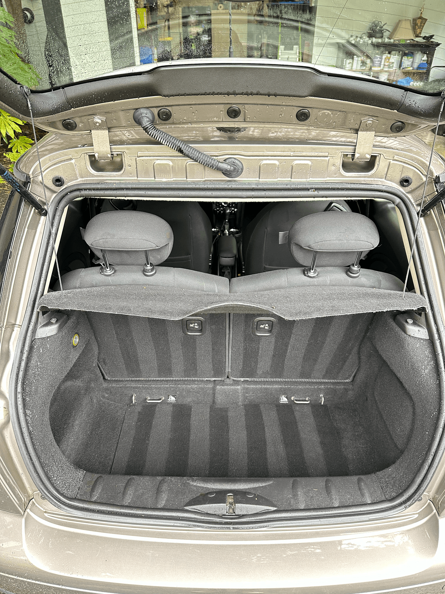  Professional car detailing and maintenance concept